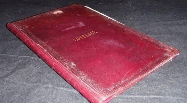 العثور على أول كتاب عن الكمبيوتر عمره 175 عاماً