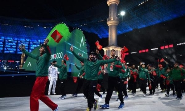 <div>أكثر من 90 رياضيًّا مغربيًّا يشدون الرحال نحو الجزائر  للمشاركة في 