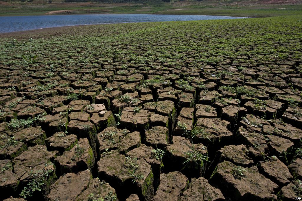 Земли запаса. Земли запаса картинки. Бразилия пресная вода. Земли запаса рисунок.