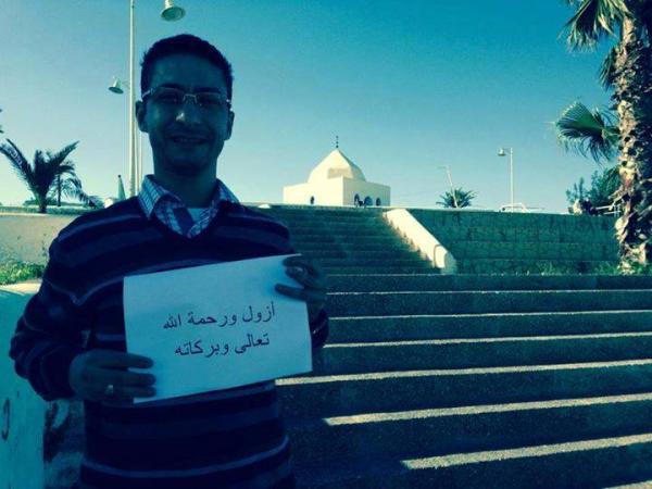 بالفيديو ...ناشطٌ أمازيغيٌ يستبدلُ السلام بـ"أزول" ردًا على الشيخ محمد زحل