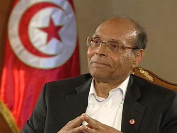 الرئيس التونسي يخفض راتبه الى الثلث لتشجيع خفض الإنفاق العام