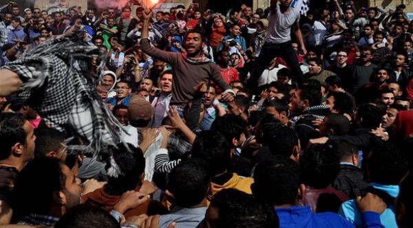 مصر: الإعدام لـ 26 إخوانياً في قضية خلية السويس