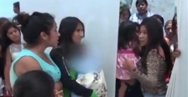 بالفيديو والصور.. امرأة تقتحم حفل زفاف وتفاجئ العريس بطفله