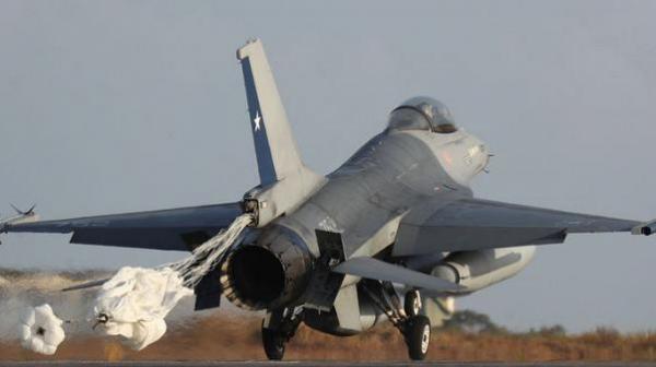 الخارجية الأمريكية توافق على طلب مغربي بخصوص طائرات إف-16