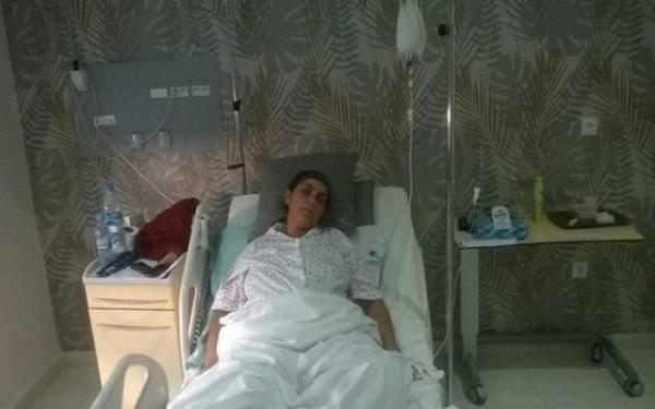 صورة : &quot;لالة منانة&quot; طريحة الفراش باحدى المصحات بعد خضوعها لعملية جراحية