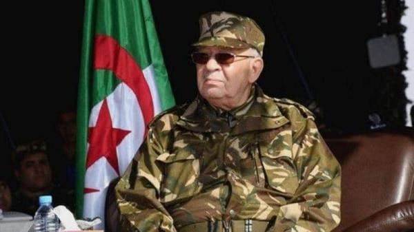 الإعلام الفرنسي يفضح النظام الجزائري ويؤكد أن الرئيس الجديد هو من صنع العسكر
