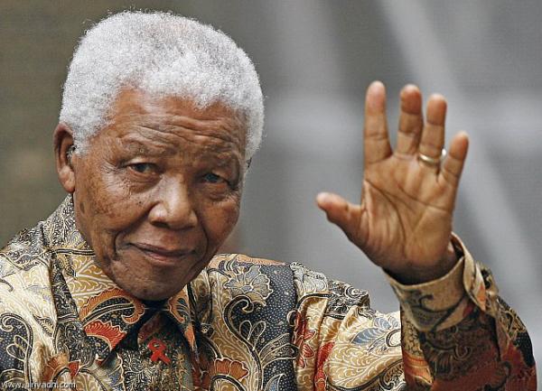 وفاة نيلسون مانديلا عن عمر يناهز 94 عاما
