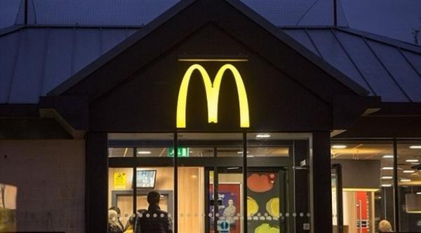 حقائق صادمة عن العاملين في ماكدونالدز