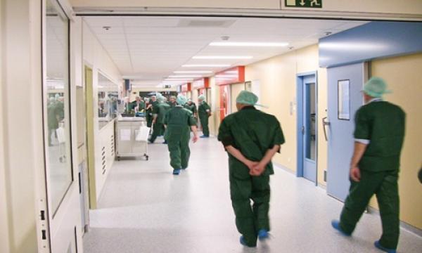 وزارة الصحة تقرر مضاعفة المنحة السنوية المخصصة للهيئة الوطنية للطبيبات والأطباء