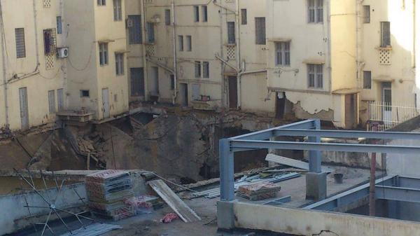 بالصور: انهيار سقف بهو عمارة سكنية قديمة بمكناس دون خسائر في الأرواح