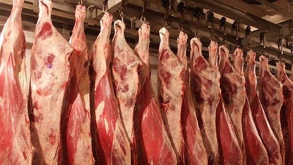 السلطات تشن حملة واسعة على الذبيحة السرية وتضبط كمية كبيرة من اللحوم بطابع مزور وغريب ما قام به جزار !