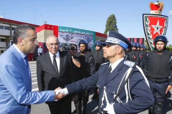 مغاربة يرحبون بتعيين عبد اللطيف الحموشي  على طريقتهم الخاصة