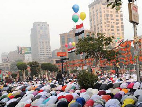 عيد الفطر يوم غد الأحد في مصر