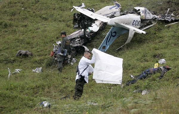 إسبانيا .. مصرع أربعة أشخاص في حادث تحطم طائرة صغيرة