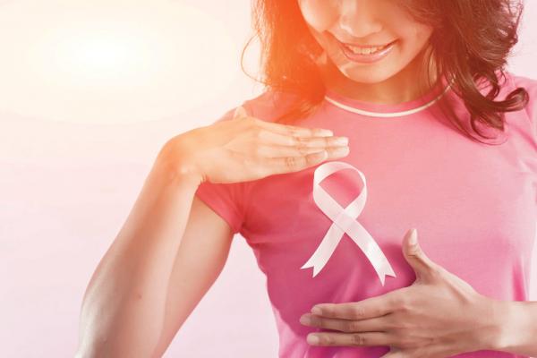 تعرفي على أهم طرق الوقاية من سرطان الثدي