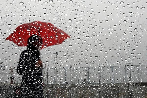نشرة جوية : أمطار عاصفية قوية بالعديد من مناطق المغرب 