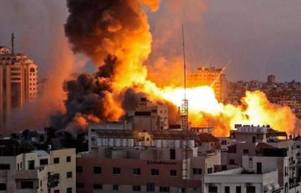 كتائب "القسام" تتوعد برد "مزلزل" على تدمير برج سكني بغزة وتحذر سكان تل أبيب (فيديو)