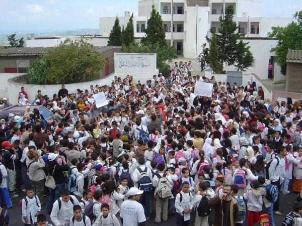 عقد جمع عام لجمعية آباء وأمهات تلاميذ مدرسة أحمد البقال بتطوان في جنح الظلام
