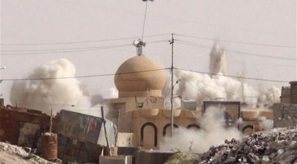 "داعش" يخلي أربعة من أقدم جوامع الموصل تمهيداً لتفجيرها