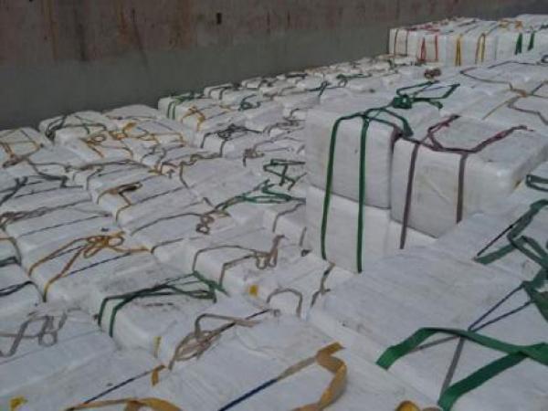 وزارة الحيطي تكشف حقيقة نقل أطنان من النفايات الايطالية السامة لاحراقها بالمغرب