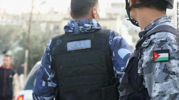 مقتل عناصر أمنية على يد مسلحين جنوب الأردن