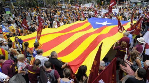 صحيفة إسبانية: كتالونيا ستمنح المهاجرين المغاربة حق التصويت في استفتاء الاستقلال