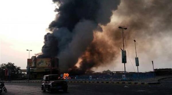 اليمن: قوات التحالف تدمر قاعدة بحرية في الحديدة