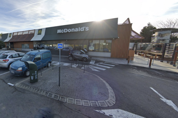 حادث إطلاق نار مروع في مرسيليا.. مقتل امرأة ورجل في موقف سيارات "ماكدونالدز"
