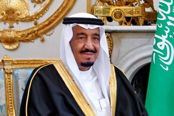 العاهل السعودي يأمر بالقبض على أمير اعتدى على مواطنين