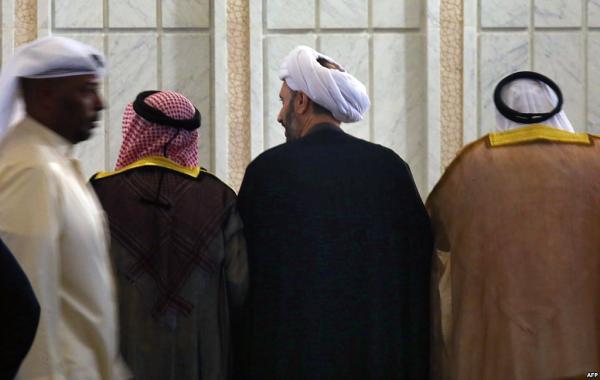 إقامة صلاة جمعة موحدة بين السنة والشيعة في المنامة