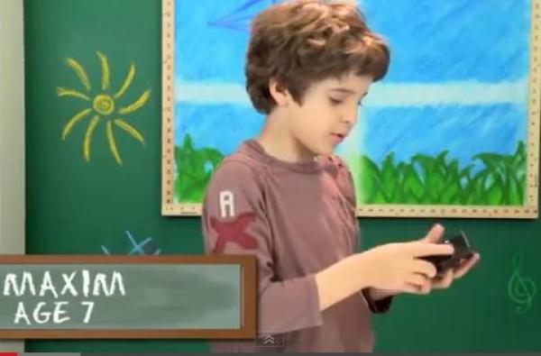 بالفيديو: ردة فعل أطفال يرون جهاز "ووكمان"  للمرة الأولى في حياتهم