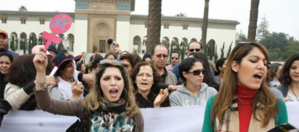 بوانو يعتبر مسيرة 8 مارس محاولة المعارضة الركوب على قضية المرأة و استغلال المجتمع