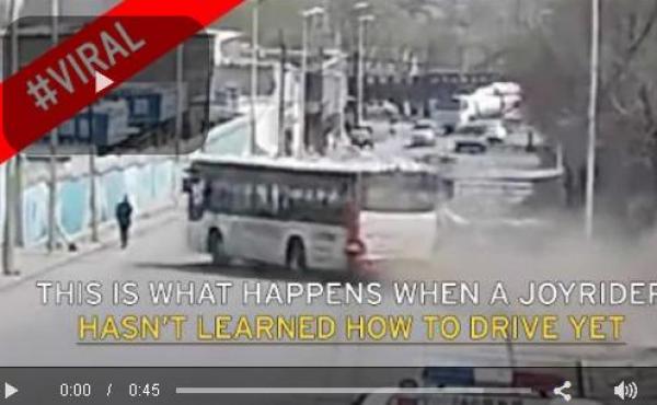 بالفيديو: رجل يسرق حافلة ويصدمها بالجدار