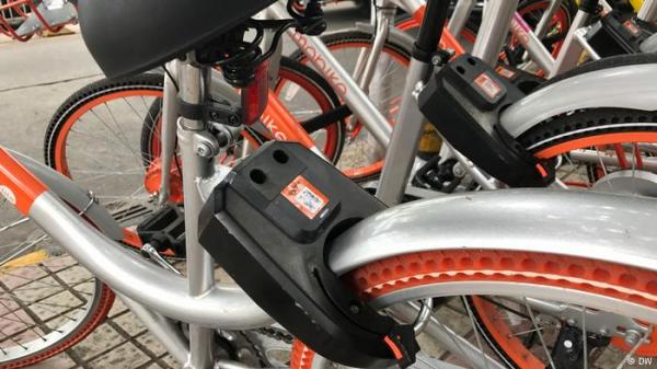 "قفل ذكي" يعطل الهاتف المحمول أثناء ركوب الدراجة