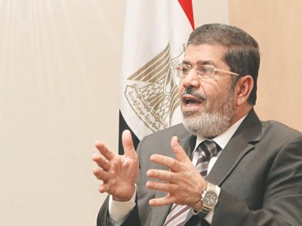 غضب الجماهير يزعزع كرسي مرسي