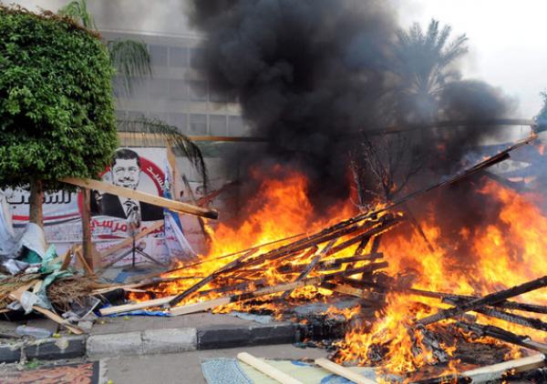 الإخوان: مقتل 50 شخصا في فض اعتصامي النهضة و رابعة العدوية