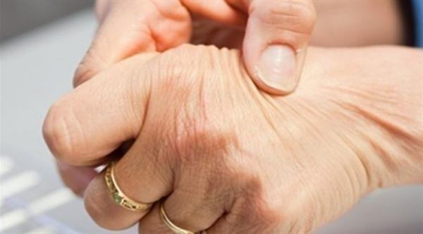 التهاب مفاصل الأصابع يهاجم المرأة بصفة خاصة