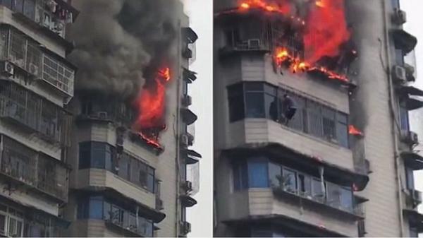 بالفيديو: يتدلى من الطابق 24 لينجو من حريق