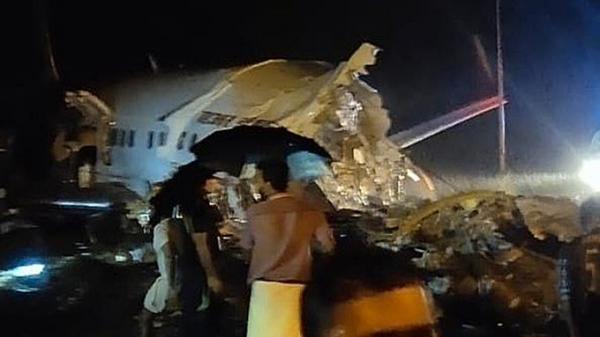في أسبوع الكوارث: تحطم طائرة بالهند كان على متنها 185 شخصا (فيديو)