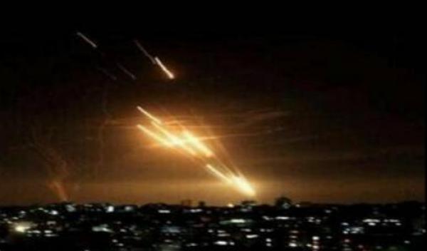 إصابة إسرائيلى بصواريخ القسام و اسرائيل ترد بغارة قتلت 15 فلسطينيا