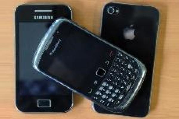 أفضل 5 هواتف في عام 2011 