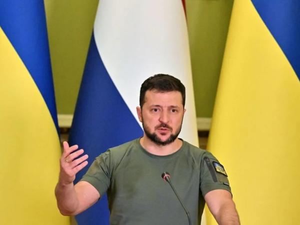 زيلينسكي: الخسارة في "باخموت" ستجبر أوكرانيا على الخضوع لروسيا
