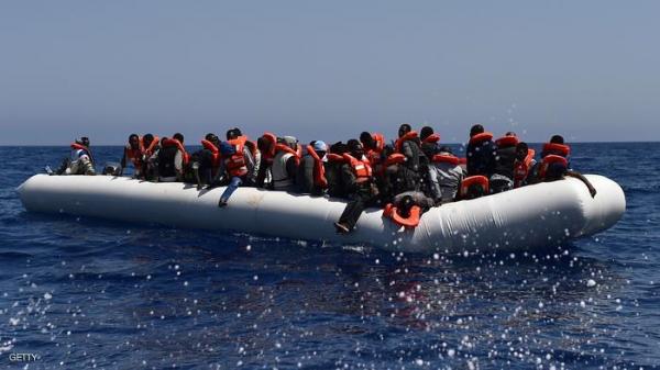 البحرية المغربية تنجح في إنقاذ قارب به 50 مهاجرا سريا في السواحل المتوسطية كانوا على وشك الغرق
