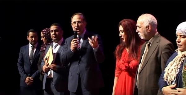 بالفيديو : مغاربة هولندا يكرمون المتألقة &quot; دنيا بوطازوت &quot; بحضور سفير المغرب بأمستردام