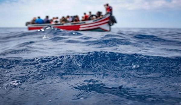 مصرع 3 أشخاص وإنقاذ العشرات في انقلاب قارب للهجرة السرية نواحي طرفاية