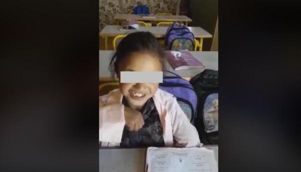 فيديو مؤثر لطفلة مغربية تطالب بمساعدتها للحصول على يد اصطناعية