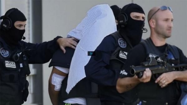القضاء الفرنسي يؤكد "الدافع الإرهابي" لدى ياسين صالحي وارتباطه بتنظيم "الدولة الإسلامية"