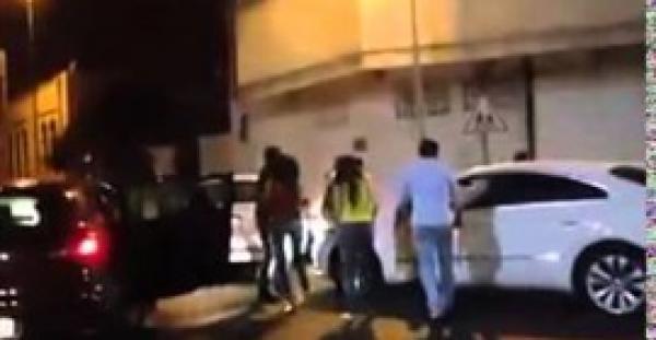 بالفيديو.. معركة بين فتيات مغربيات بسبب الغيرة والتنافس على شاب