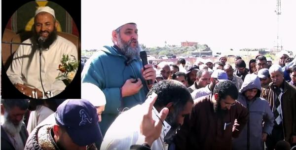 بالفيديو : مدينة الصخيرات تودع الشيخ الفاضل " عمر الريفي " في موكب جنائزي مهيب
