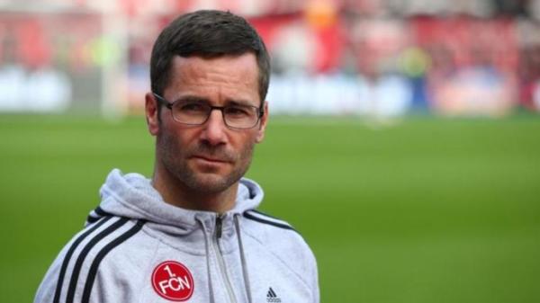 نادي نورمبرغ الألماني يقيل مدربه بعد الهزيمة القاسية أمام هامبورغ